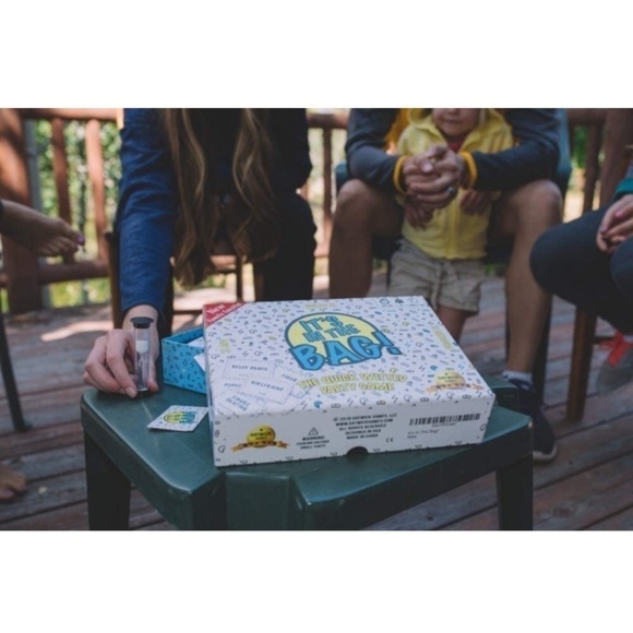 Brand New It's in The Bag Ultimate Family Party Game Charades Board Game - Picture 8 of 10